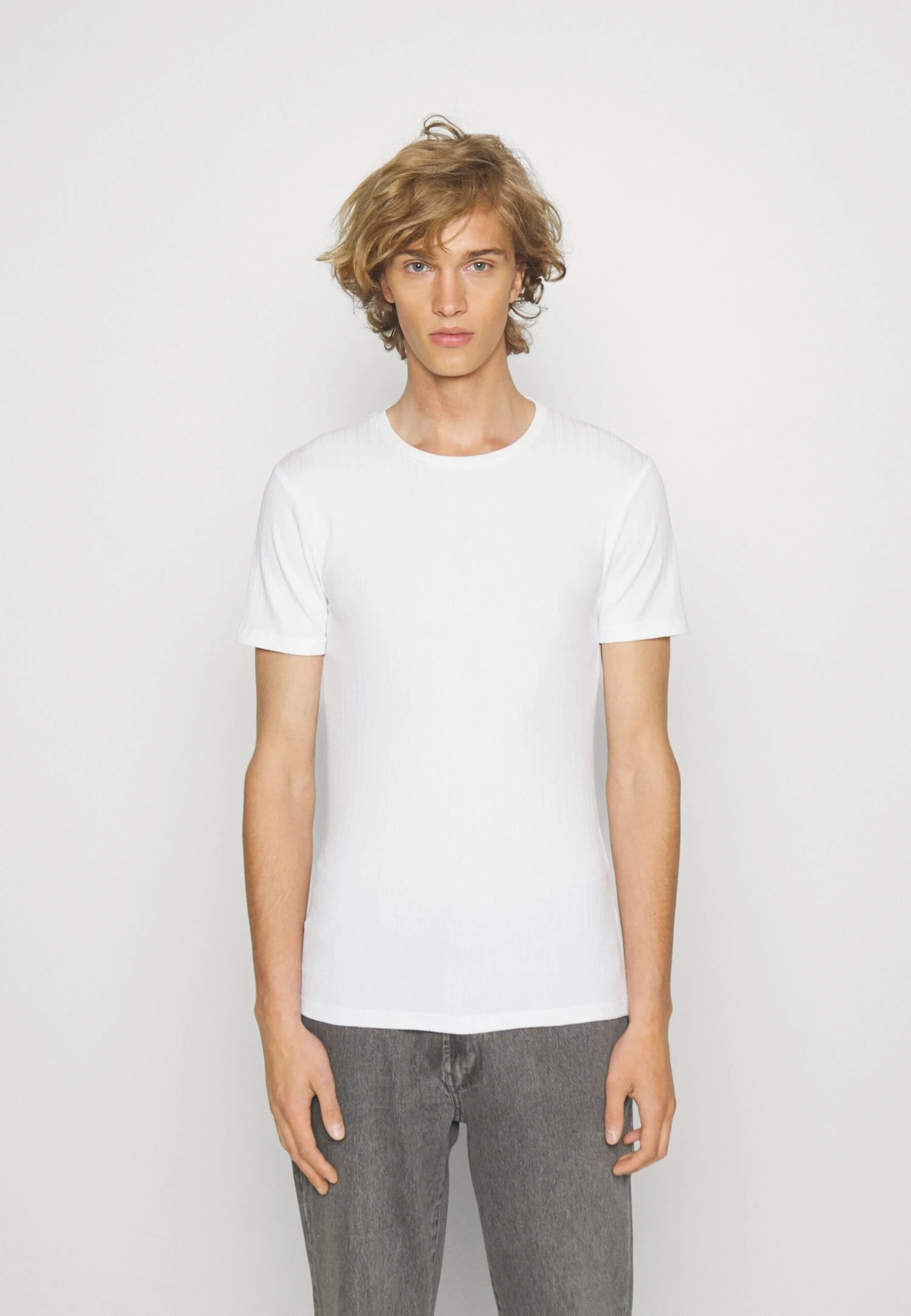 Pier One Basic T-Shirt - White 1 Pier One Basic T-Shirt - White
