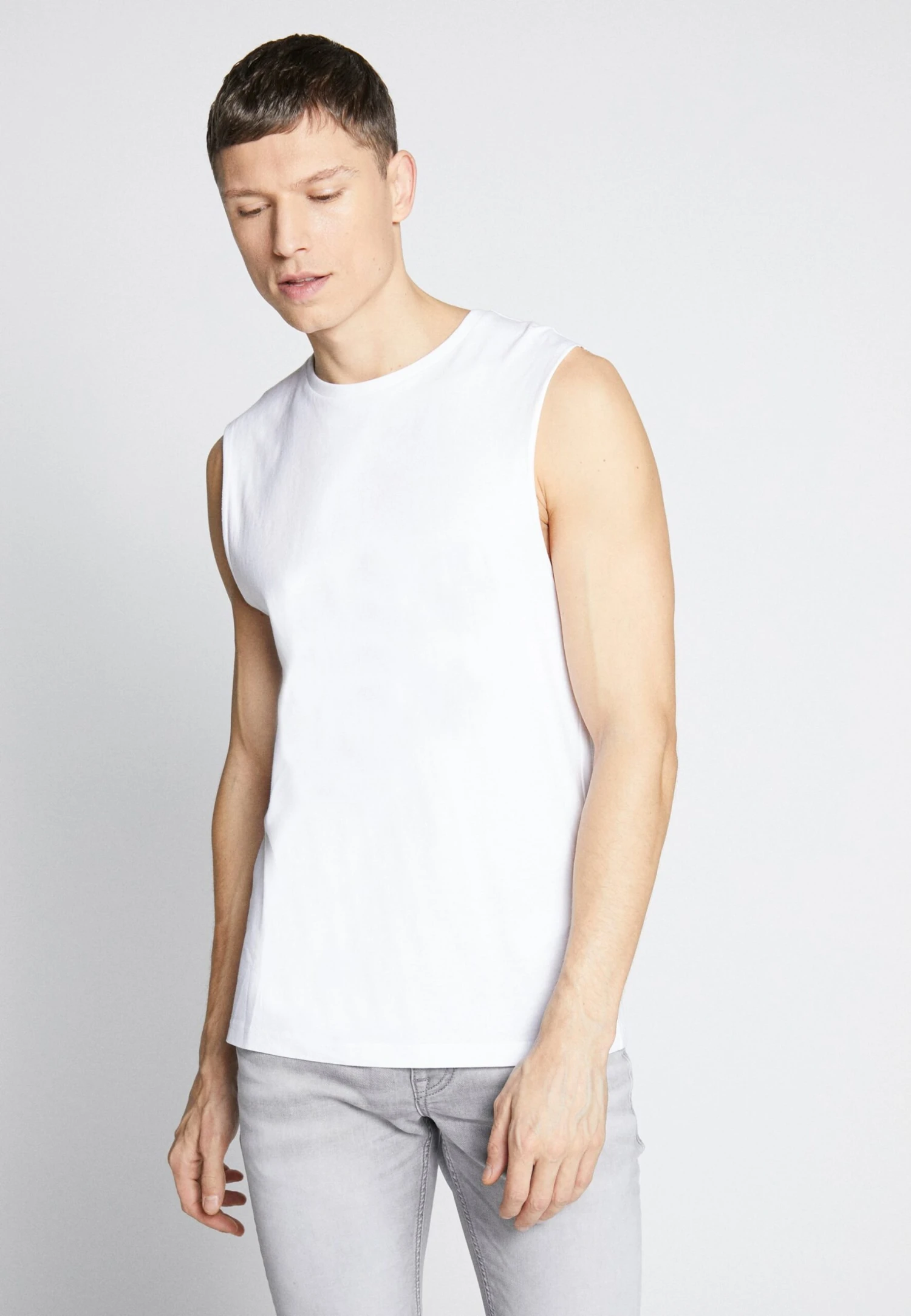 Pier One 2 Pack - Top - White/Black 2 Pier One 2 Pack - Top - White/Black - Image 2