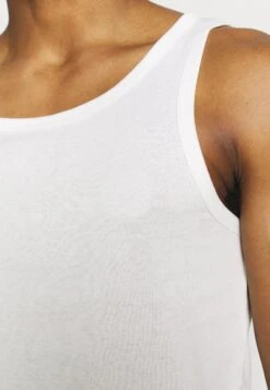 Pier One 3 Pack - Undershirt - White 9 Pier One 3 Pack - Undershirt - White -Pier One Sales Store 0b456dc968784ce6b1e3c2c6a68a1299