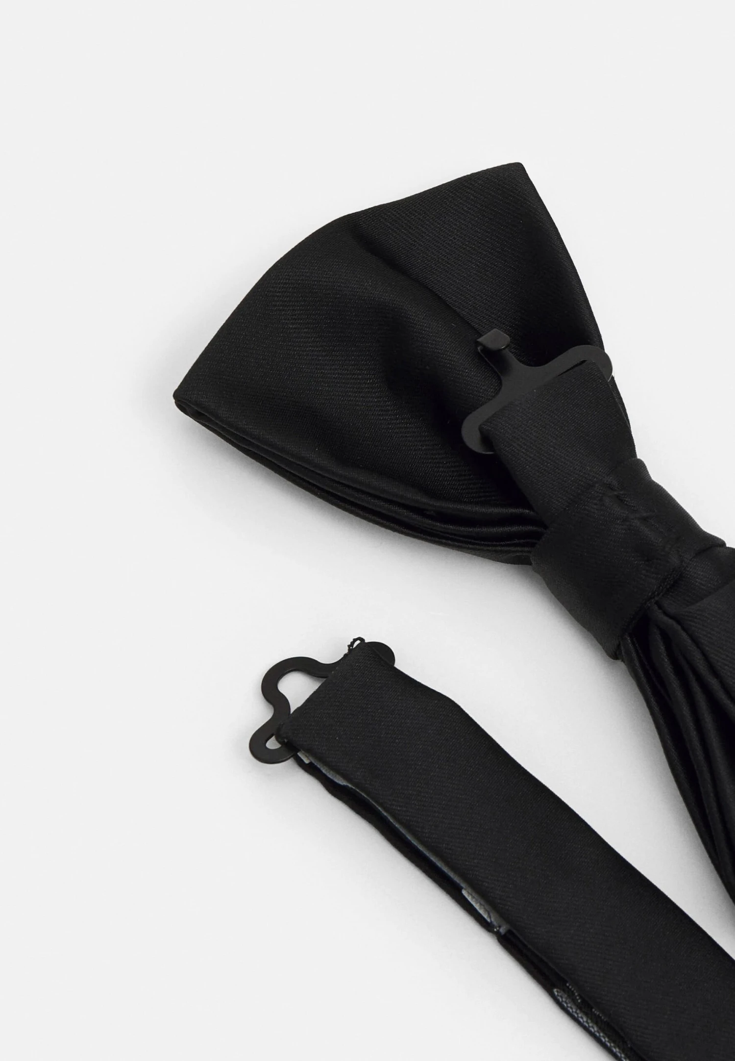 Pier One Set - Pocket Square -Black 3 Pier One Set - Pocket Square -Black - Image 3