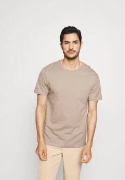 Pier One 5 Pack - Basic T-Shirt - White/Black/Bordeaux -Pier One Sales Store 0e4ce5cc6dc246e7ba3a128bd8186087