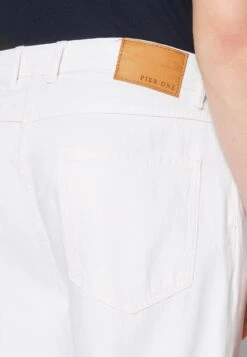 Pier One Relaxed Fit Jeans - White -Pier One Sales Store 15774f17eb674fa799cc0b0cc36db0c9