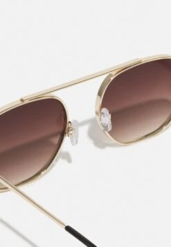 Pier One With Chain Set Unisex - Sunglasses - Brown 7 Pier One With Chain Set Unisex - Sunglasses - Brown -Pier One Sales Store 17dec482534c48438c04a585cec7ab57