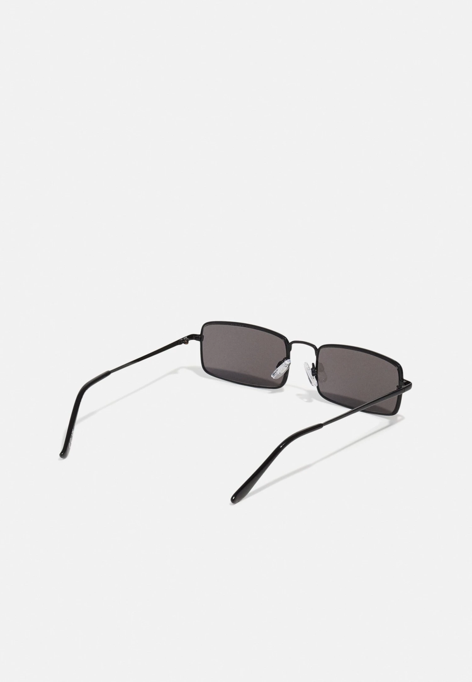 Pier One Sunglasses - Black 2 Pier One Sunglasses - Black - Image 2