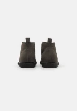 Pier One Unisex - Casual Lace-Ups 8 Pier One Unisex - Casual Lace-Ups -Pier One Sales Store 1a69c3b5a7ed49d2869b1ff1aeeb8355