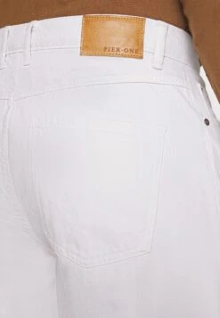 Pier One Relaxed Fit Jeans - White Denim 9 Pier One Relaxed Fit Jeans - White Denim -Pier One Sales Store 1de79453a8d84faf94f9bab694892756