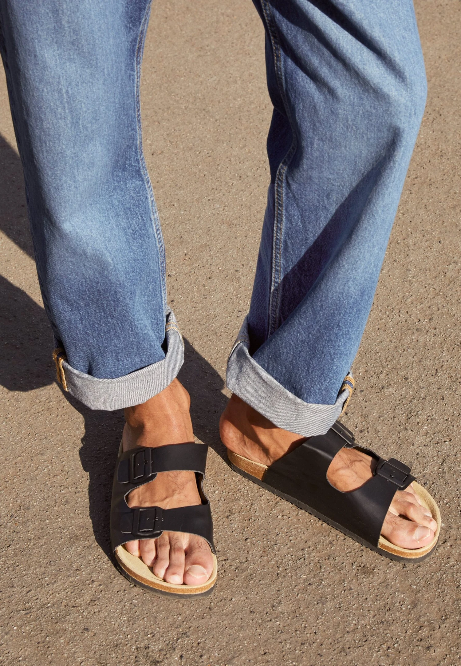 Pier One Unisex - Slippers - Black 2 Pier One Unisex - Slippers - Black - Image 2