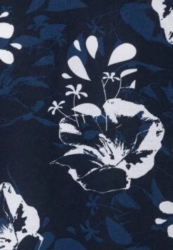 Pier One Polo Shirt - Blue/Black 5 Pier One Polo Shirt - Blue/Black -Pier One Sales Store 26b16c98b9f64d11a6361bdc315c4f08