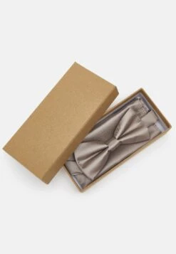 Pier One Set - Pocket Square - Stone -Pier One Sales Store 2e20d7fb99604f3ebdc21ea5b1233e9d