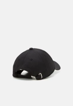 Pier One Unisex - Cap -Black -Pier One Sales Store 2e8f9591a48d4137876a3fae23b5b8df