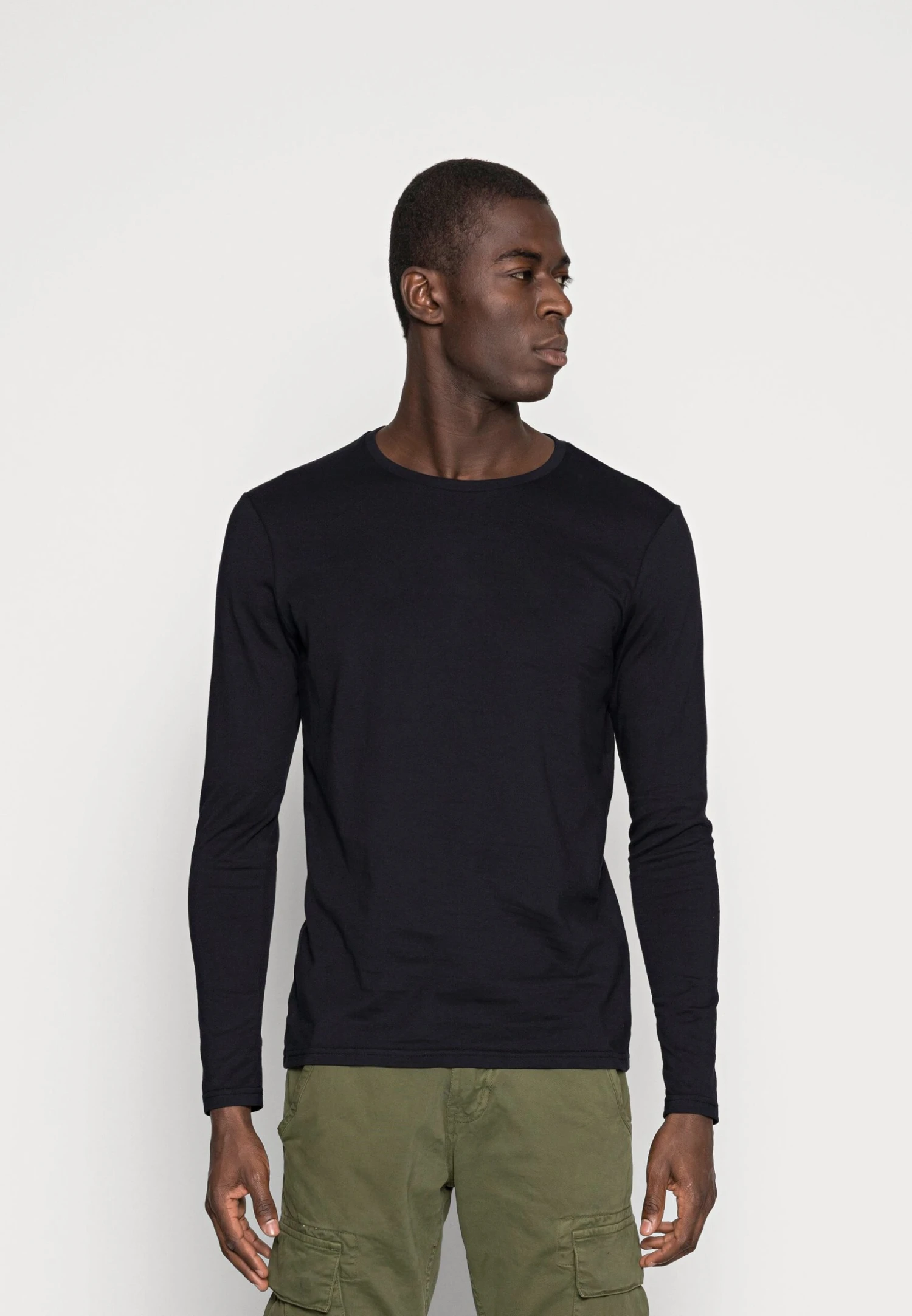 Pier One 2 Pack - Long Sleeved Top - Black 2 Pier One 2 Pack - Long Sleeved Top - Black - Image 2