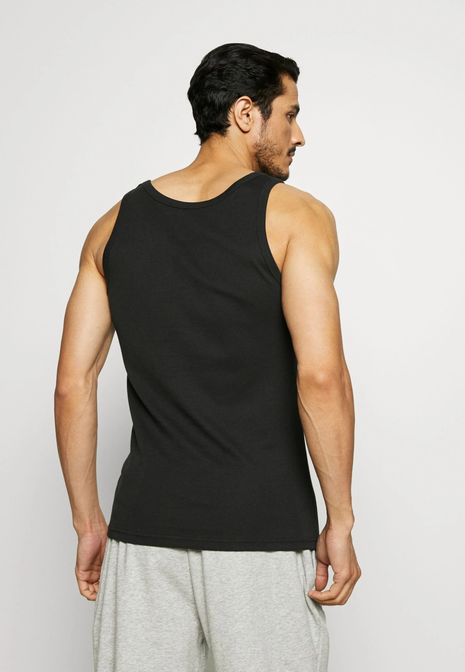 Pier One 3 Pack - Undershirt 3 Pier One 3 Pack - Undershirt - Image 3
