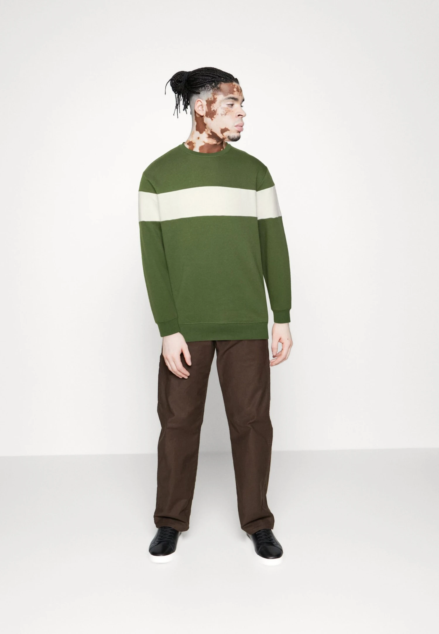 Pier One Sweatshirt - Khaki/Off-White 2 Pier One Sweatshirt - Khaki/Off-White - Image 2