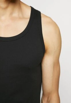 Pier One 3 Pack - Undershirt 13 Pier One 3 Pack - Undershirt -Pier One Sales Store 398be07701a64aadb3a852dde6086e46