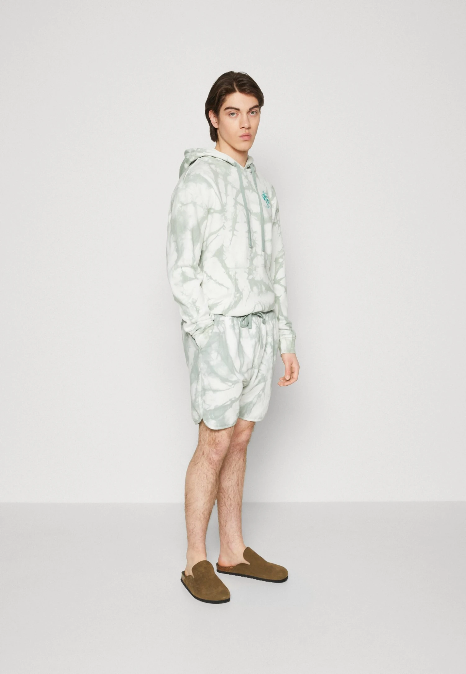 Pier One Shorts - Green 2 Pier One Shorts - Green - Image 2