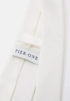 Pier One Set - Pocket Square - White 7 Pier One Set - Pocket Square - White -Pier One Sales Store 42cb520aca934f35a8d84b5e9545053f