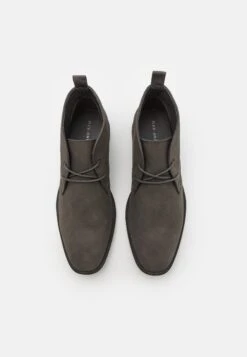 Pier One Unisex - Casual Lace-Ups 9 Pier One Unisex - Casual Lace-Ups -Pier One Sales Store 43ec7f1e01ee4c189c0f99875d005ce8