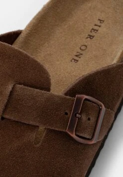 Pier One Leather Unisex - Slippers - Brown 11 Pier One Leather Unisex - Slippers - Brown -Pier One Sales Store 47364cdc1dcd4794860a5f6810594e6c