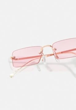 Pier One Unisex - Sunglasses - Pink 7 Pier One Unisex - Sunglasses - Pink -Pier One Sales Store 48d6d36db7944e98b393bb316d299a57