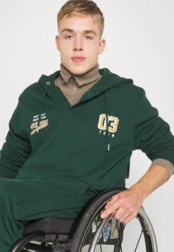 Pier One Sweatshirt - Dark Green 15 Pier One Sweatshirt - Dark Green -Pier One Sales Store 4903fb73d27144999bde898092283055