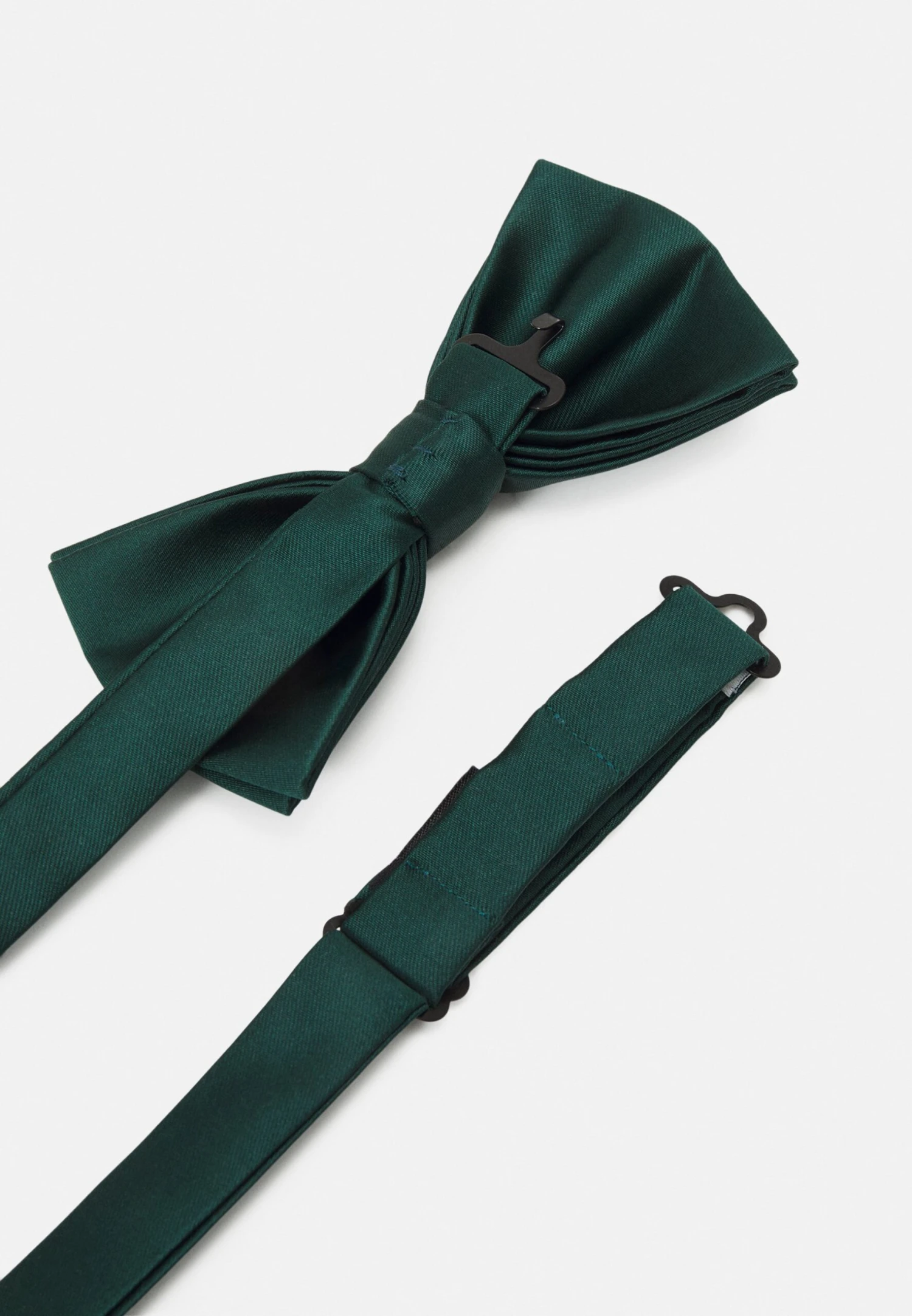 Pier One Bow Tie - Dark Green 2 Pier One Bow Tie - Dark Green - Image 2