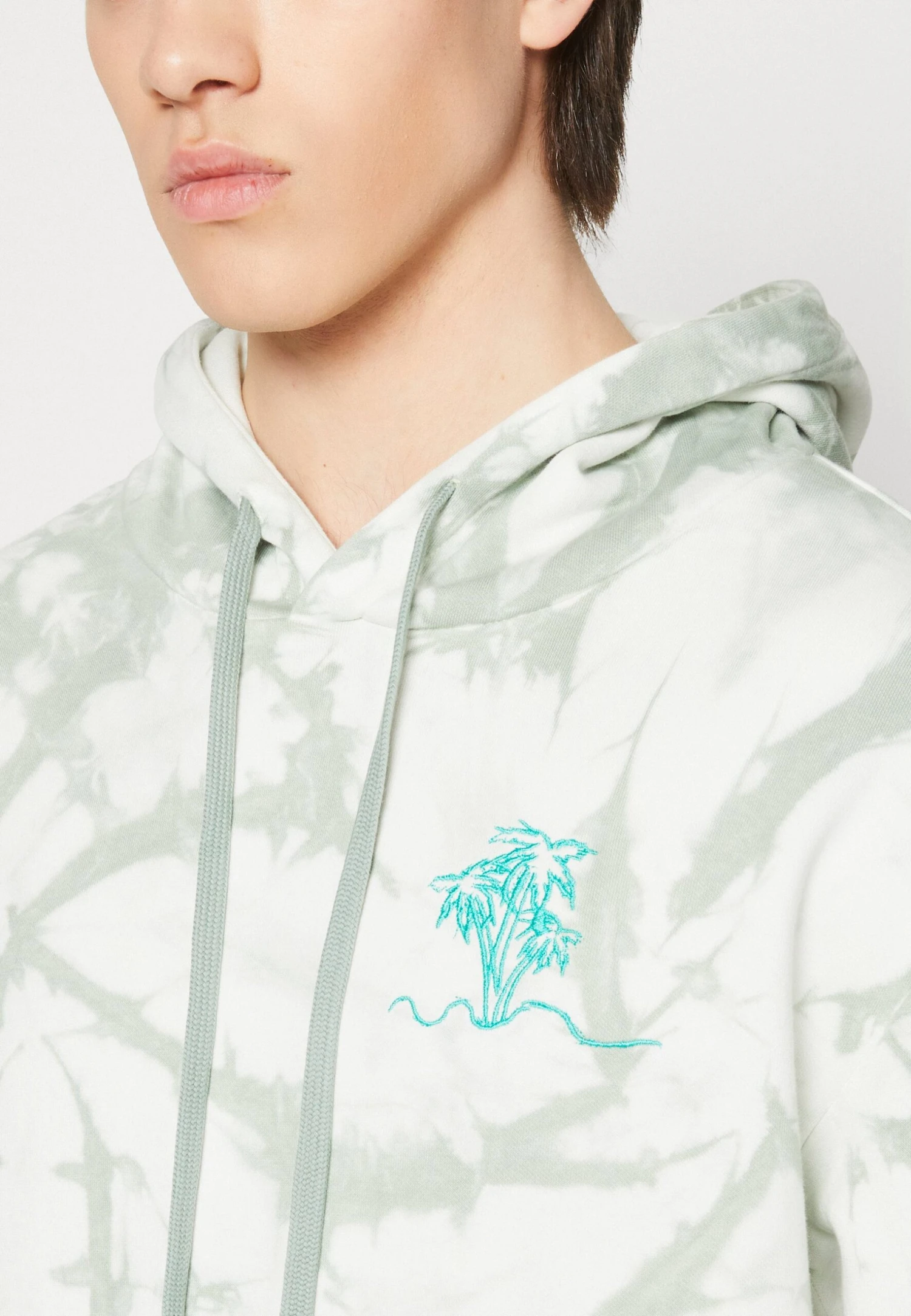 Pier One Hoodie - Green 6 Pier One Hoodie - Green - Image 6