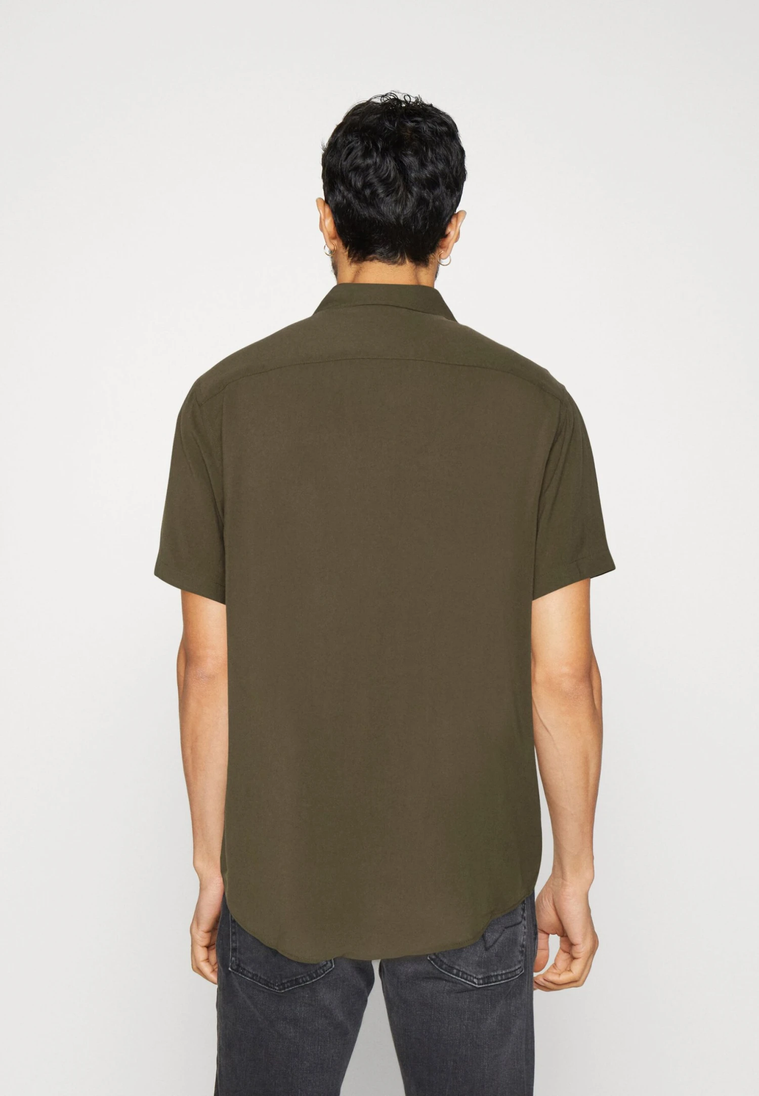 Pier One 2 Pack - Shirt - Olive/Black 3 Pier One 2 Pack - Shirt - Olive/Black - Image 3