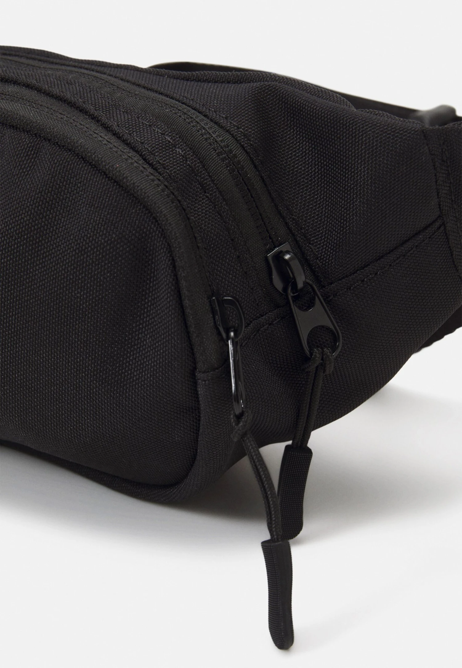 Pier One Bum Bag - Black 4 Pier One Bum Bag - Black - Image 4