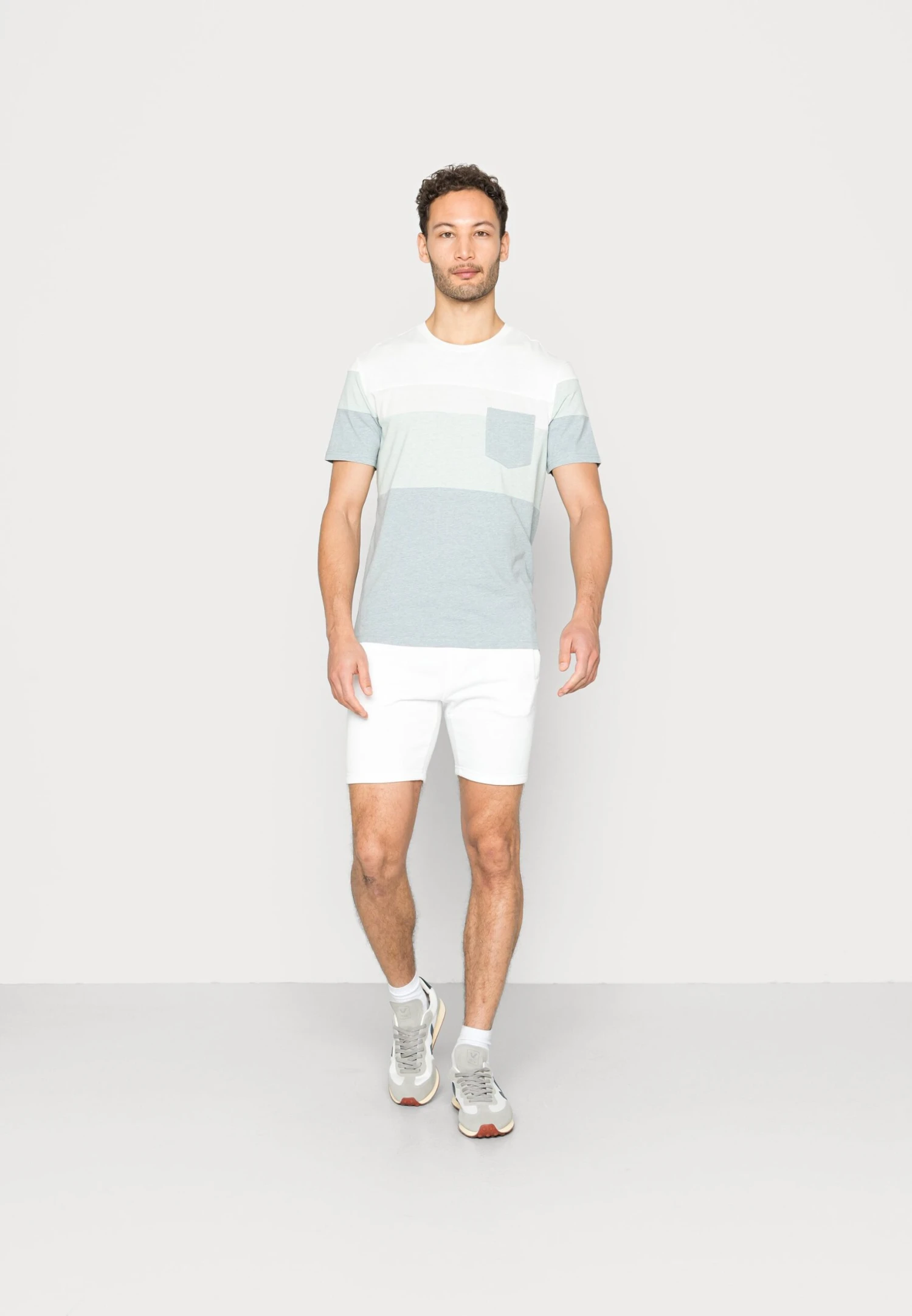 Pier One 2 Pack - Shorts - Black/White 1 Pier One 2 Pack - Shorts - Black/White