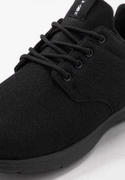 Pier One Trainers - Black 11 Pier One Trainers - Black -Pier One Sales Store 5b977568cb4345f1b339fc67e49ce87b