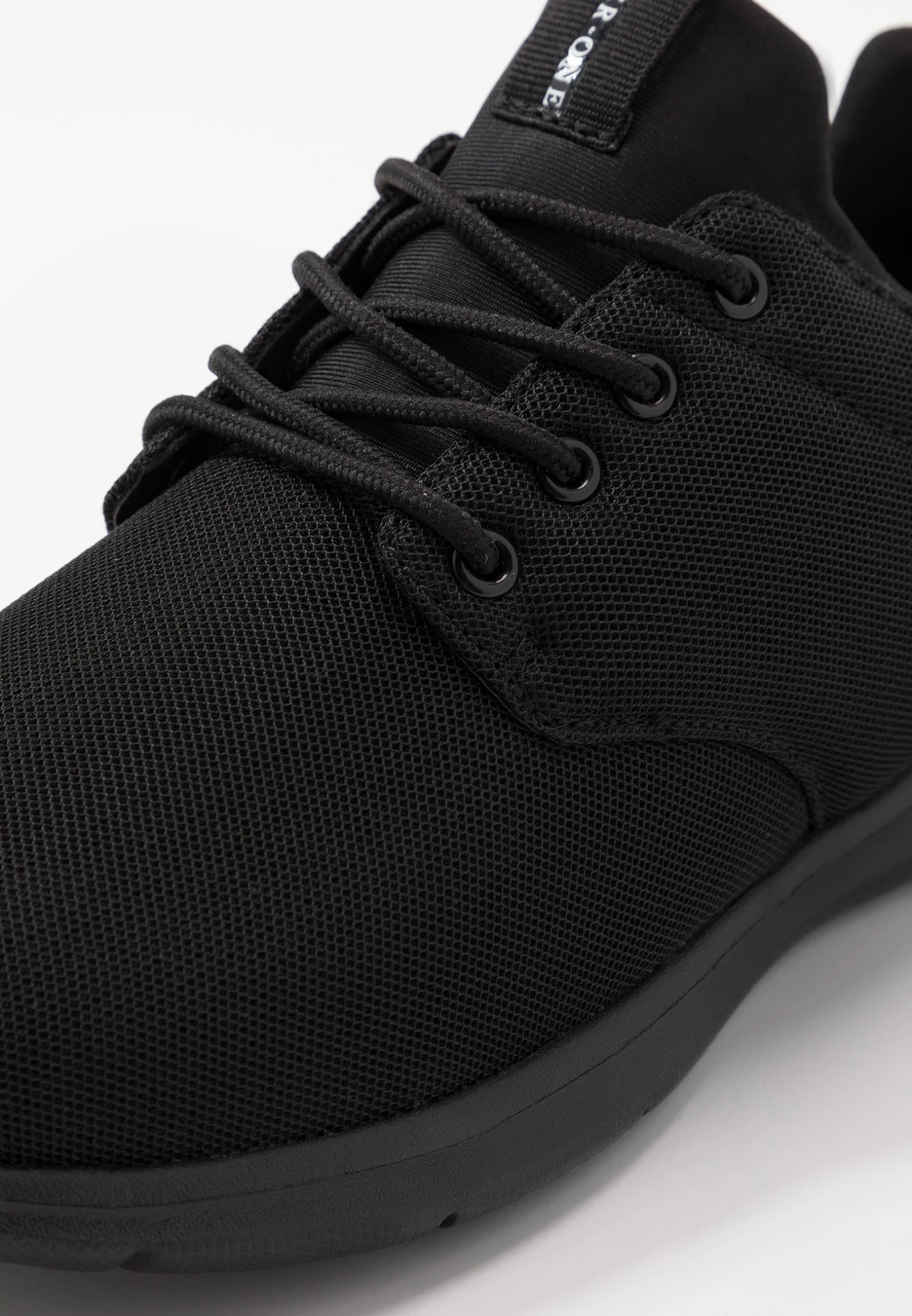 Pier One Trainers - Black 6 Pier One Trainers - Black - Image 6