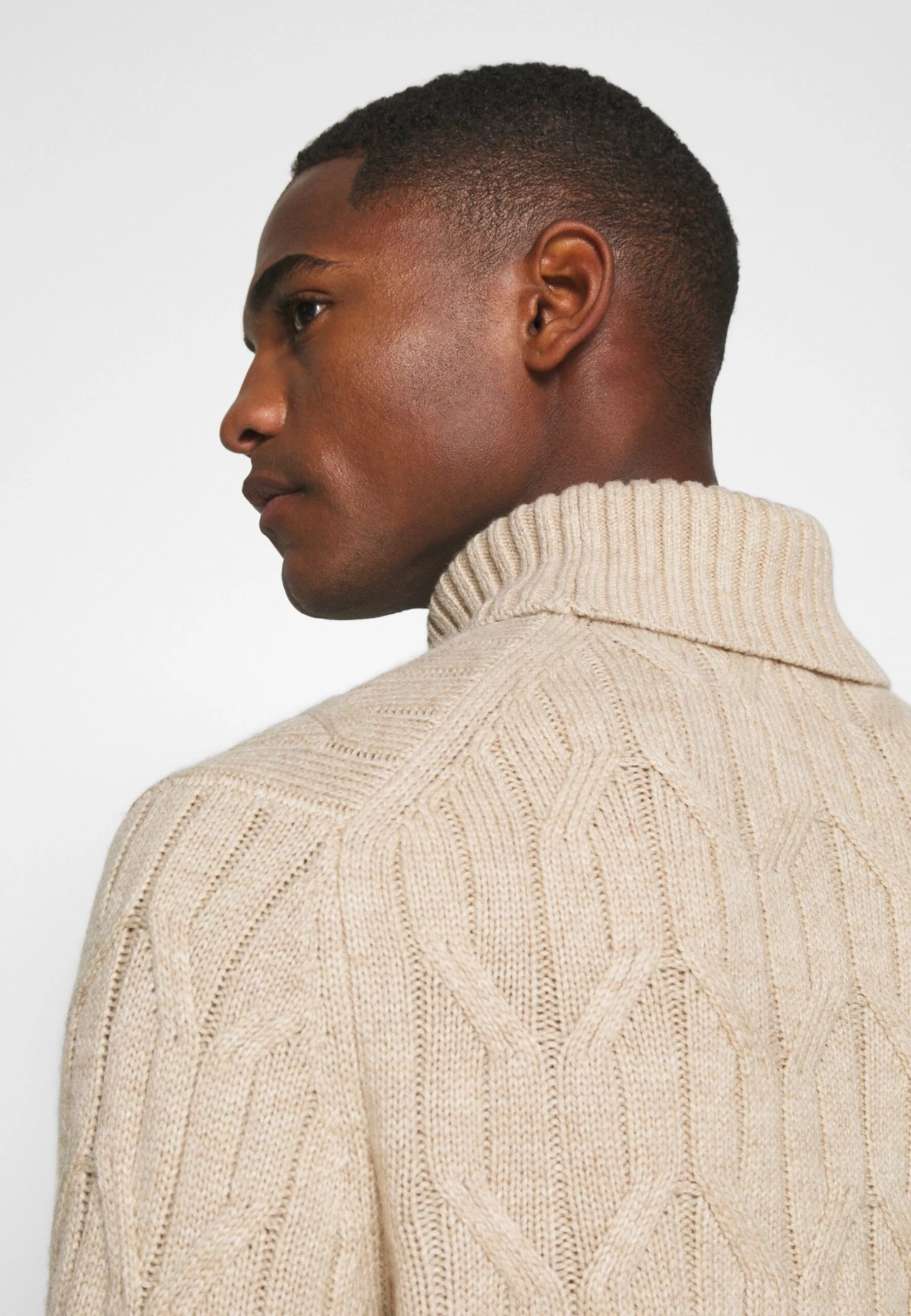 Pier One Jumper - Off-White 6 Pier One Jumper - Off-White - Image 6