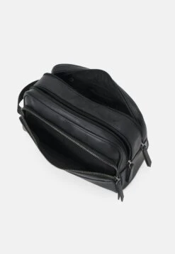 Pier One Wash Bag - Black -Pier One Sales Store 72c61a3eb0464acab4cb9e5cbe61c284