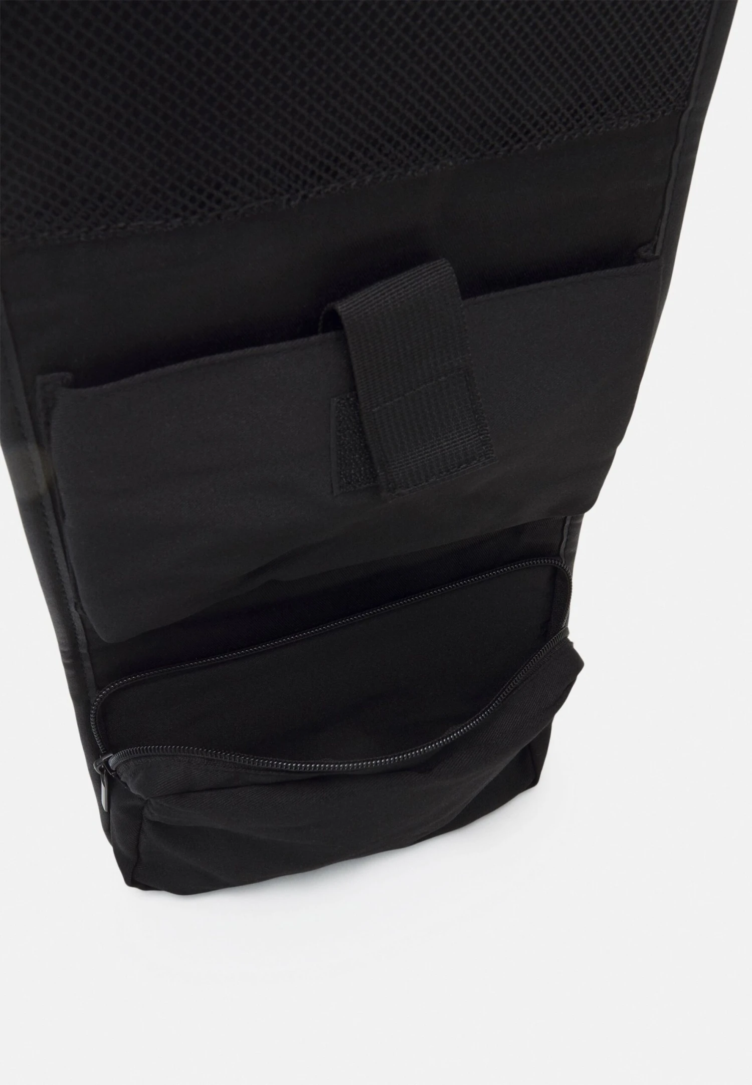 Pier One Unisex - Wash Bag - Black 3 Pier One Unisex - Wash Bag - Black - Image 3