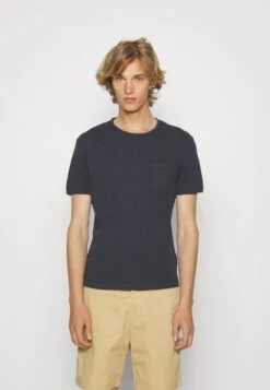 Pier One Garment Tee - Basic T-Shirt