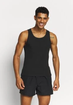 Pier One 3 Pack - Undershirt - Black 7 Pier One 3 Pack - Undershirt - Black -Pier One Sales Store 7b31f4064c4b4d3ea2eea242ad20c02d