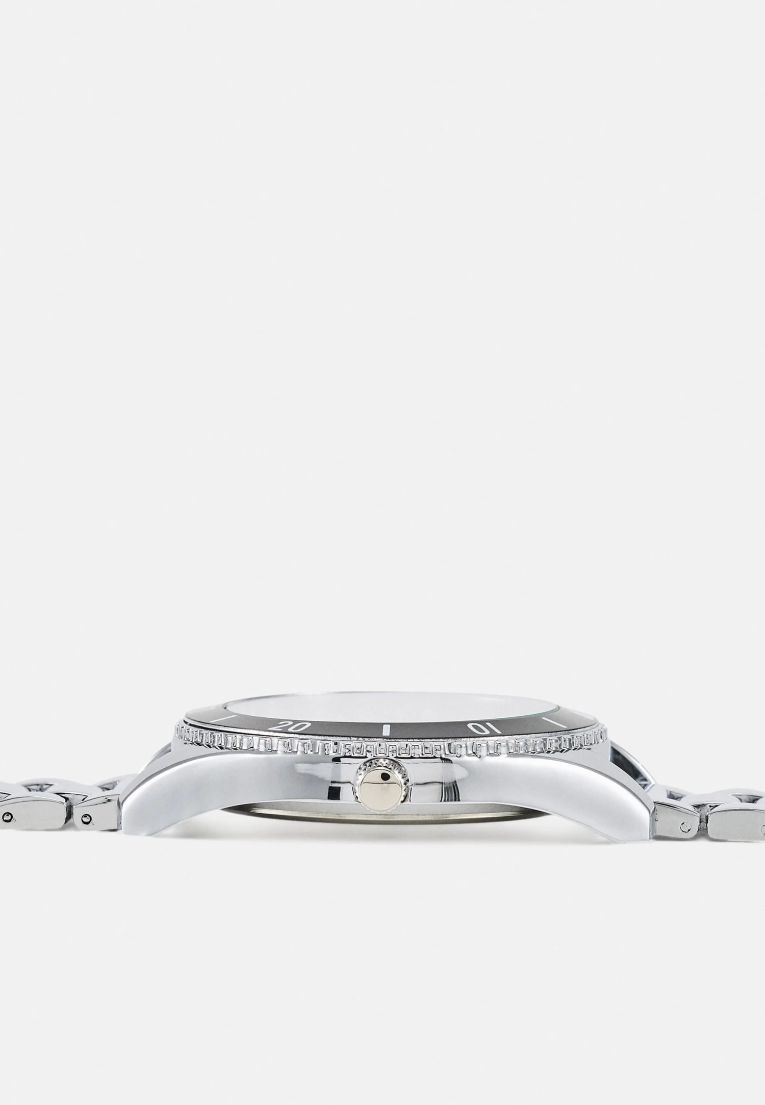 Pier One Watch - Silver-Coloured 3 Pier One Watch - Silver-Coloured - Image 3