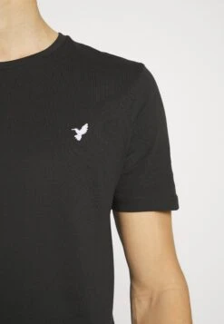 Pier One 5 Pack - Basic T-Shirt - White/Black/Dark Blue -Pier One Sales Store 7ff9eb908aaf4b98b2151695076bad57