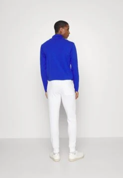 Pier One Tracksuit Bottoms - White 7 Pier One Tracksuit Bottoms - White -Pier One Sales Store 8331affdd7f0488692bf512a43af10d8