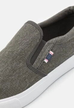 Pier One Unisex - Trainers - Grey 11 Pier One Unisex - Trainers - Grey -Pier One Sales Store 8a4965b673914b6e847d91199f0f296d