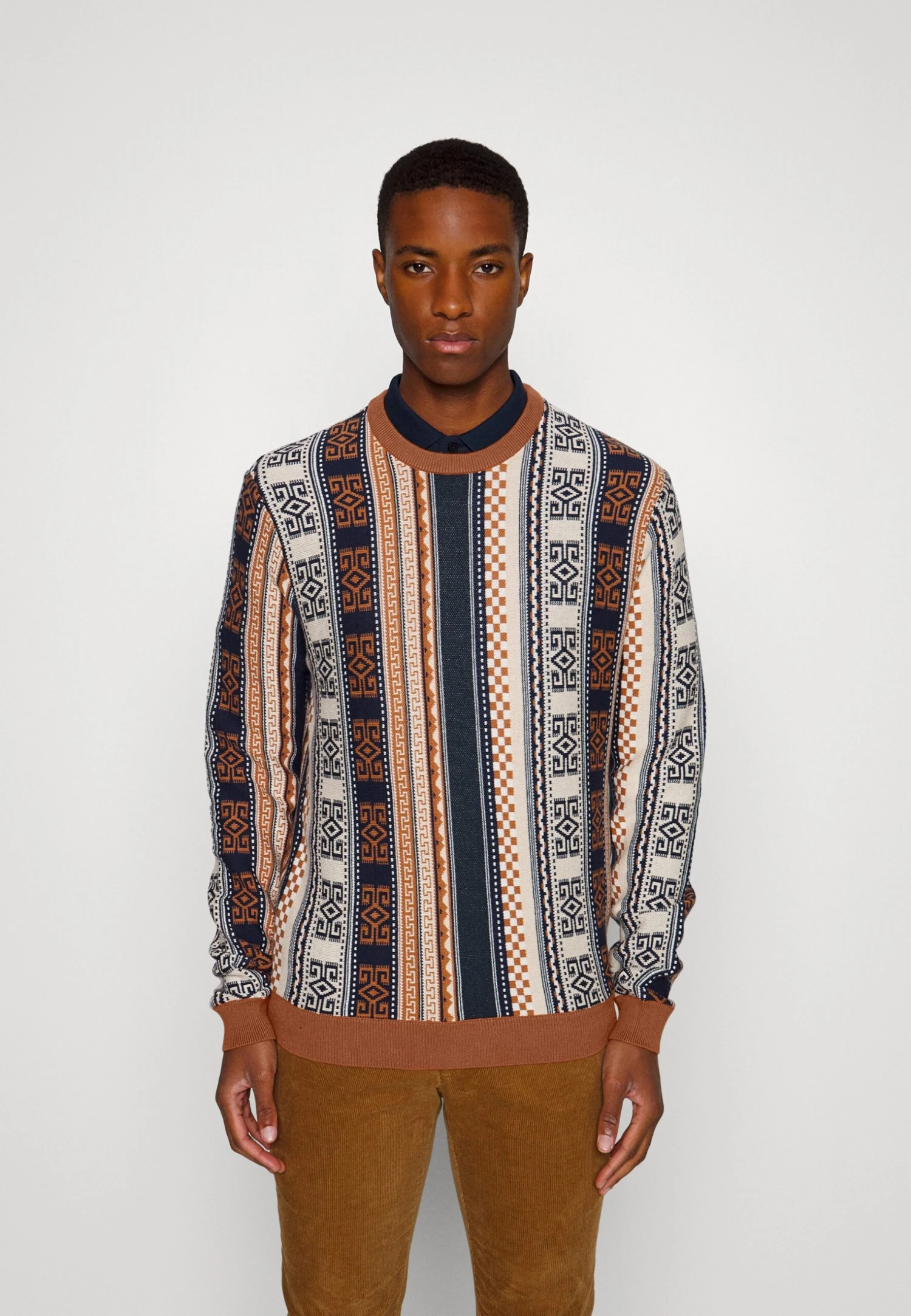 Pier One Jumper - Multi-Coloured 3 Pier One Jumper - Multi-Coloured - Image 3