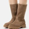 Pier One Leather Winter Boot - Boots - Taupe