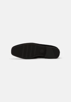 Pier One Smart Slip-Ons - Black 12 Pier One Smart Slip-Ons - Black -Pier One Sales Store 8e14cfd6804641b08020017c076aac0d