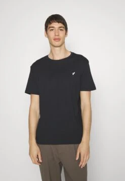 Pier One 5 Pack - Basic T-Shirt - Black/White/Dark Blue 14 Pier One 5 Pack - Basic T-Shirt - Black/White/Dark Blue -Pier One Sales Store 8efda8ef684d4c4b842c548c3a43e2cf