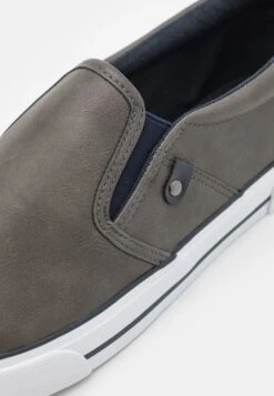 Pier One Unisex - Trainers - Grey 11 Pier One Unisex - Trainers - Grey -Pier One Sales Store 8f4c3bab60a8427abbcea954eebfdf86