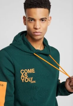 Pier One Hoodie - Dark Green 9 Pier One Hoodie - Dark Green -Pier One Sales Store 8f85fe47bd094118bc5a22326f13d1f6