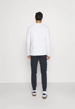 Pier One Cargo Trousers - Dark Blue 8 Pier One Cargo Trousers - Dark Blue -Pier One Sales Store 959c4c7662e14654b8ace50fbb77d2d3