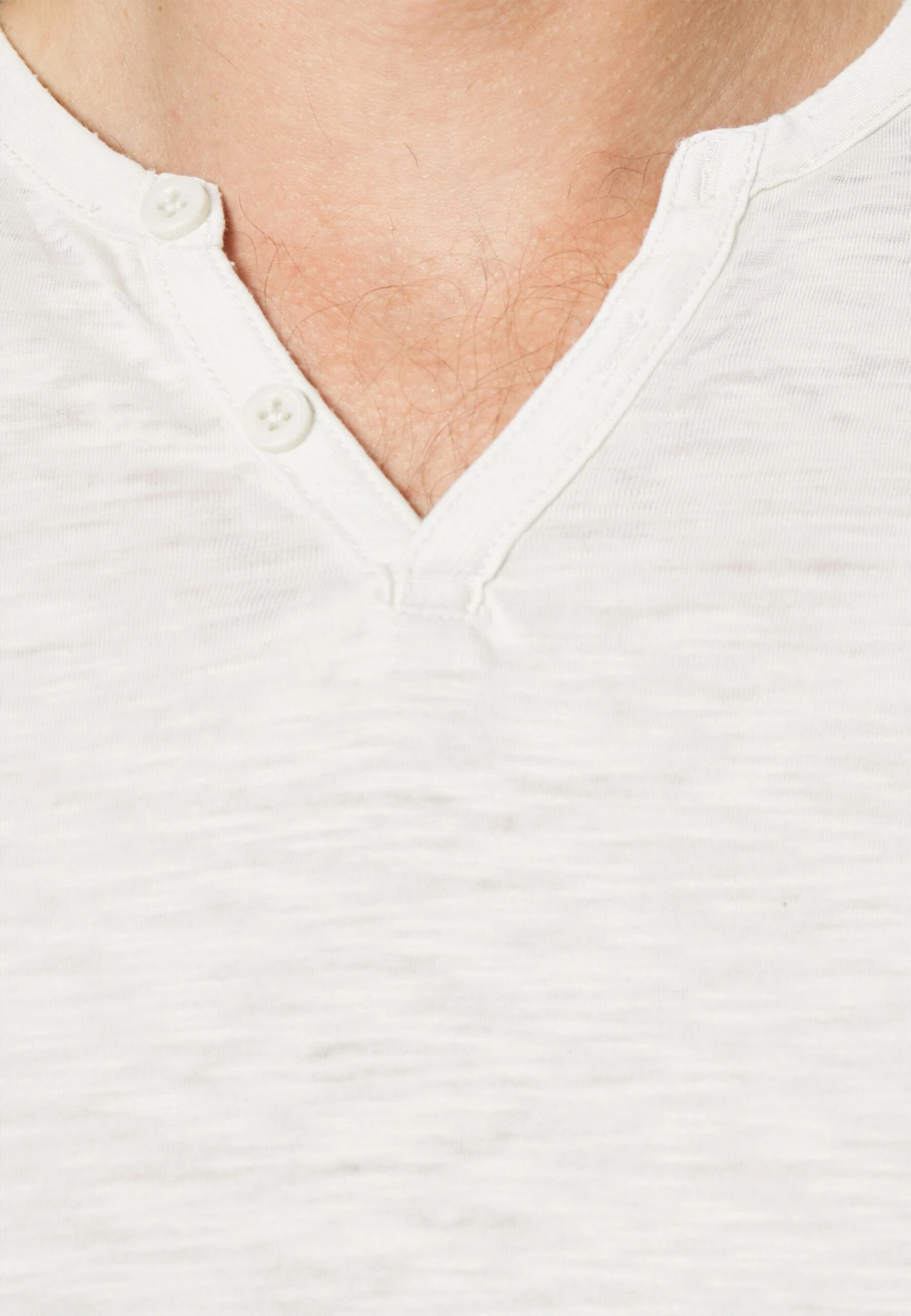 Pier One Basic T-Shirt - Off-White 5 Pier One Basic T-Shirt - Off-White - Image 5