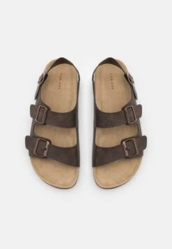 Pier One Unisex - Sandals - Dark Brown -Pier One Sales Store a689817c07e34f47aa63a98de89f094a