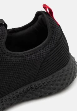 Pier One Unisex - Trainers - Black 11 Pier One Unisex - Trainers - Black -Pier One Sales Store aec52687ac444a99af4917fb873a0821